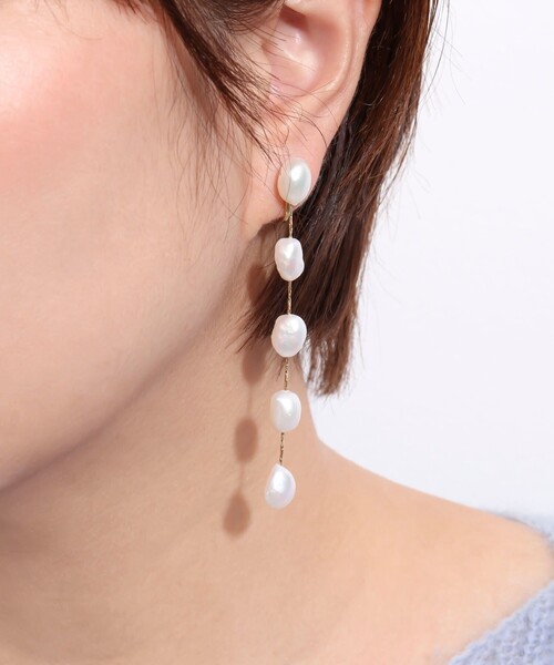 NOLLEY’S Sophi（ノーリーズソフィ）の「淡水レンパールイヤリング（イヤリング・レディース・オフホワイト・FREE）」の7枚目の写真