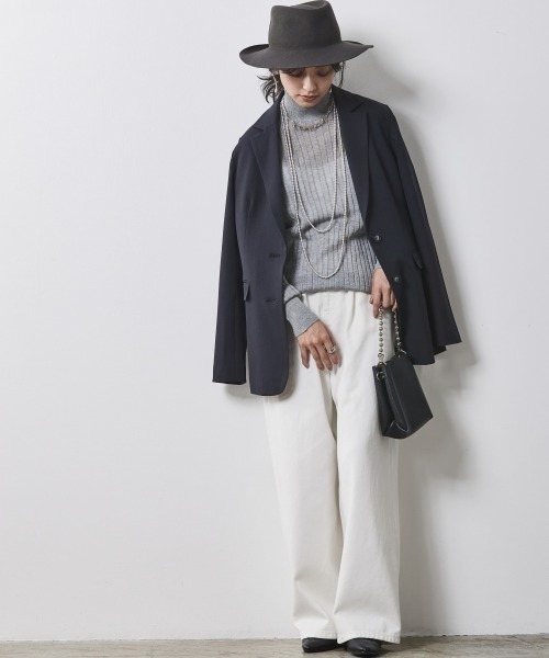 CHIC STYLE(シックスタイル)の「<大きいサイズ>ボックスシルエットテーラードジャケット シックスタイル(テーラードジャケット・レディース・ベージュ/ネイビー・L/LL/3L/4L/5L)」の13枚目の写真