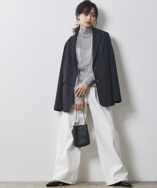 CHIC STYLE(シックスタイル)の「<大きいサイズ>ボックスシルエットテーラードジャケット シックスタイル(テーラードジャケット・レディース・ベージュ/ネイビー・L/LL/3L/4L/5L)」の15枚目の写真