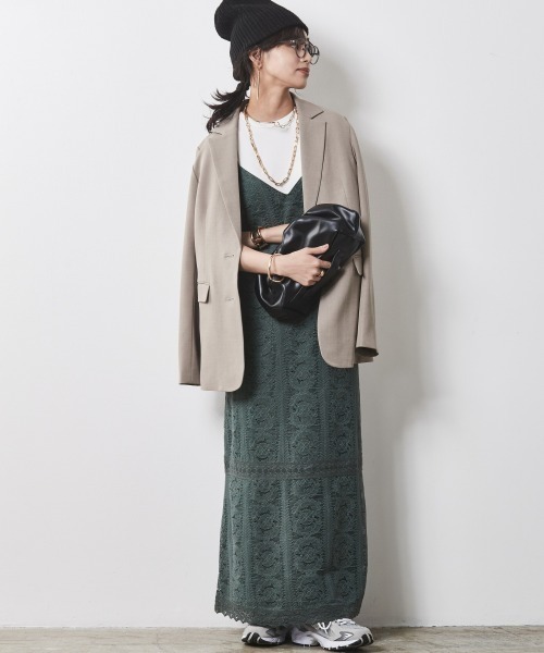 CHIC STYLE(シックスタイル)の「<大きいサイズ>ボックスシルエットテーラードジャケット シックスタイル(テーラードジャケット・レディース・ベージュ/ネイビー・L/LL/3L/4L/5L)」の19枚目の写真