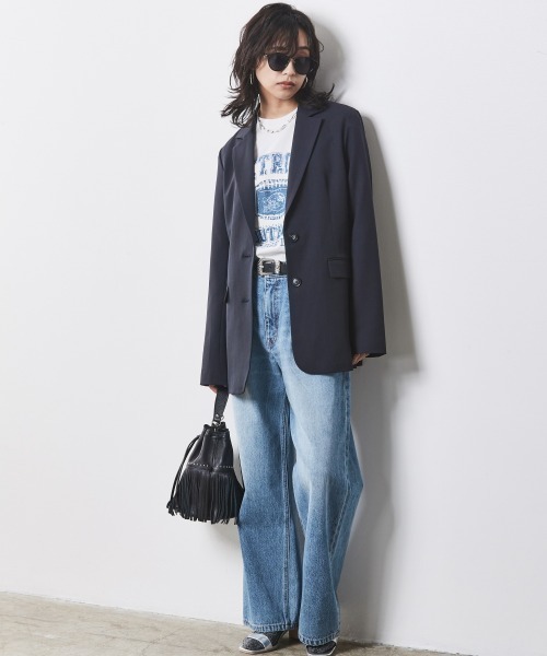 CHIC STYLE(シックスタイル)の「<大きいサイズ>ボックスシルエットテーラードジャケット シックスタイル(テーラードジャケット・レディース・ベージュ/ネイビー・L/LL/3L/4L/5L)」の8枚目の写真