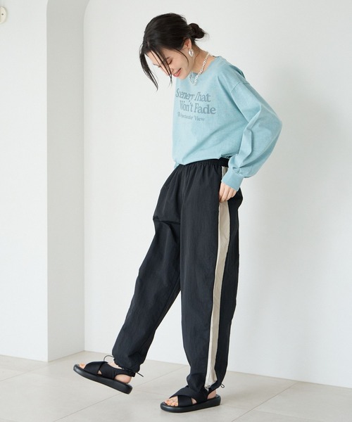 BAYFLOW（ベイフロー）の「ソフトパフクロスサンダル（サンダル・レディース・ラベンダー/ピンク/ブラック・MEDIUM/LARGE）」の6枚目の写真
