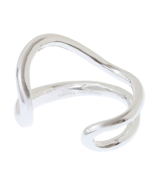 CLANE(クラネ)の「DOUBLE LINE BANGLE(バングル/リストバンド・レディース・シルバー・FREE)」の3枚目の写真