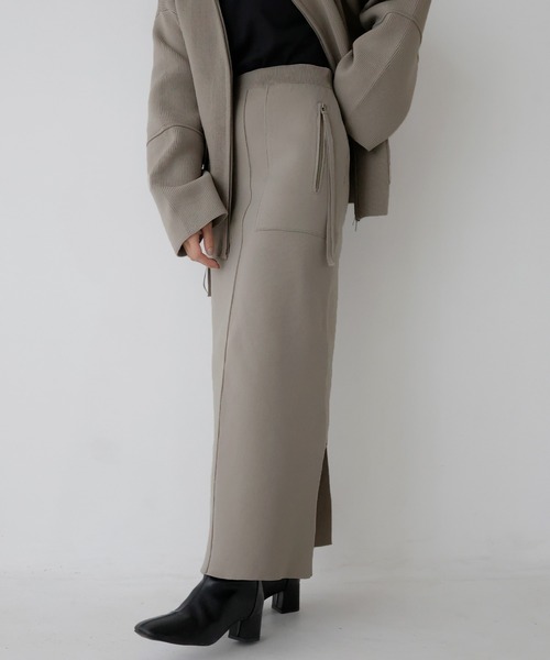 hellam（へラム）の「サイドポケットニットスカート（スカート・レディース・ブラック/グレイッシュベージュ/ホワイト/杢グレー・FREE）」の4枚目の写真