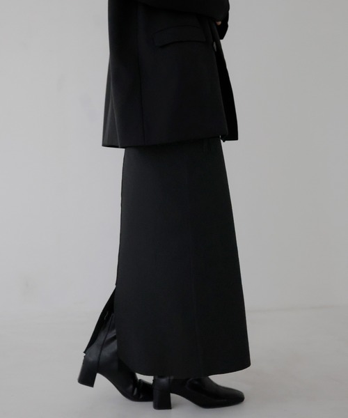 hellam（へラム）の「サイドポケットニットスカート（スカート・レディース・ブラック/グレイッシュベージュ/ホワイト/杢グレー・FREE）」の9枚目の写真