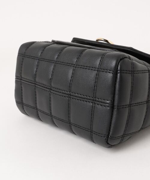 axes femme（アクシーズファム）の「ダブルステッチキルトバッグ（ショルダーバッグ・レディース・グレイッシュベージュ/グリーン/ブラック・FREE）」の5枚目の写真