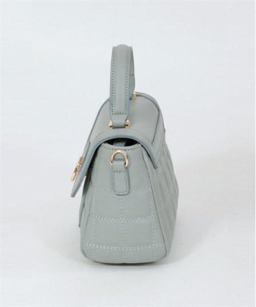 axes femme（アクシーズファム）の「ダブルステッチキルトバッグ（ショルダーバッグ・レディース・グレイッシュベージュ/グリーン/ブラック・FREE）」の9枚目の写真