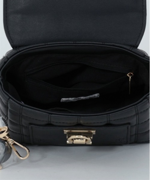 axes femme（アクシーズファム）の「ダブルステッチキルトバッグ（ショルダーバッグ・レディース・グレイッシュベージュ/グリーン/ブラック・FREE）」の10枚目の写真