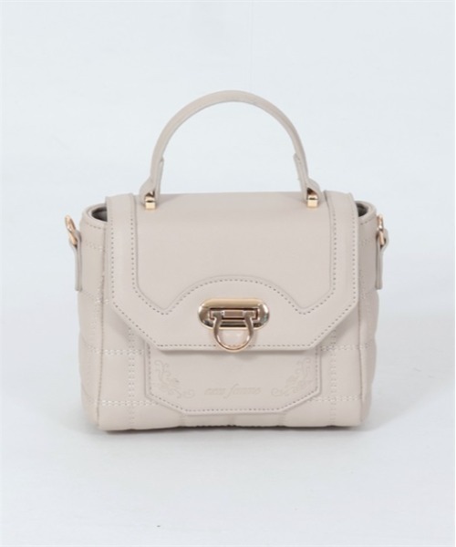 axes femme（アクシーズファム）の「ダブルステッチキルトバッグ（ショルダーバッグ・レディース・グレイッシュベージュ/グリーン/ブラック・FREE）」の19枚目の写真