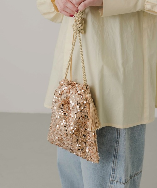 SMELLY（スメリー）の「スパンコールキンチャクショルダー（ショルダーバッグ・レディース・ブラック系その他/ゴールド系その他・-）」の4枚目の写真