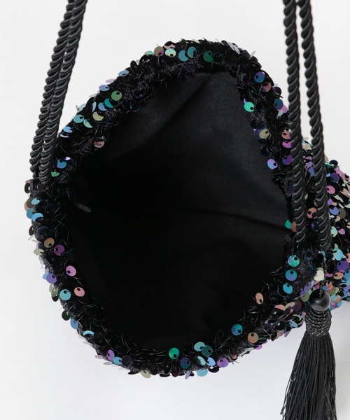 SMELLY（スメリー）の「スパンコールキンチャクショルダー（ショルダーバッグ・レディース・ブラック系その他/ゴールド系その他・-）」の12枚目の写真