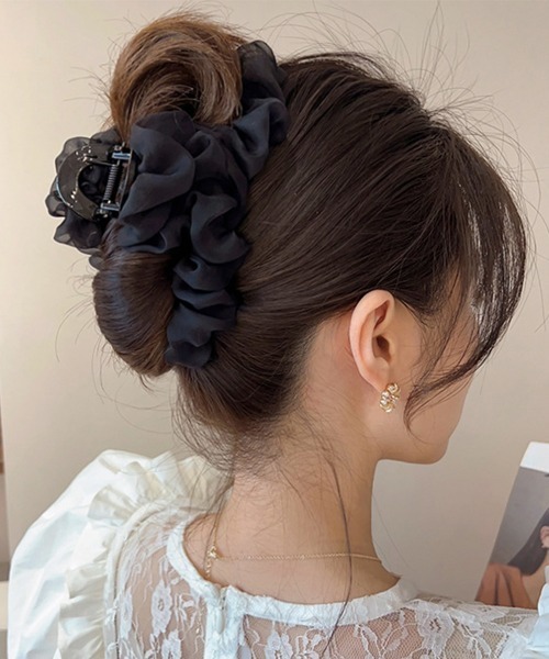 Miniministore（ミニミニストア）の「ヘアクリップ フリル バンスクリップ（バレッタ/ヘアクリップ・レディース・アイボリー/ブラック/ベージュ/ピンク・FREE）」の6枚目の写真