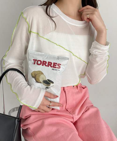 Ada.(エイダ)の「配色 切り替えデザイン チュールトップス(Tシャツ/カットソー・レディース・グレイッシュベージュ/アイボリー/ブラック・FREE)」の21枚目の写真