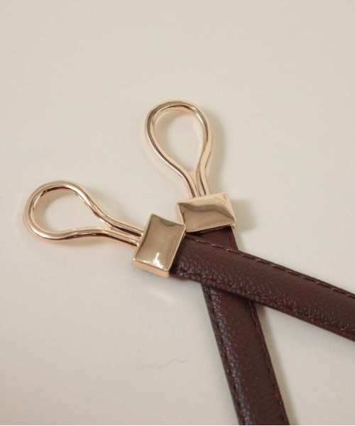 archives(アルシーヴ)の「クロスバックルベルト(ベルト・レディース・ブラック/ホワイト/ダークブラウン・FREE)」の17枚目の写真