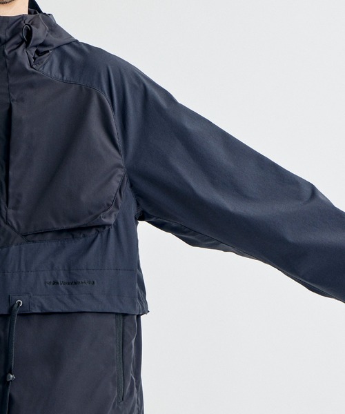 WHITE MOUNTAINEERING(ホワイトマウンテニアリング)の「【White Mountaineering / ホワイトマウンテニアリング】別注 STRETCH MOUNTAIN PARKA/別注 ストレッチマウンテンパーカー(マウンテンパーカー・メンズ・ブラック・000/1/2)」の19枚目の写真