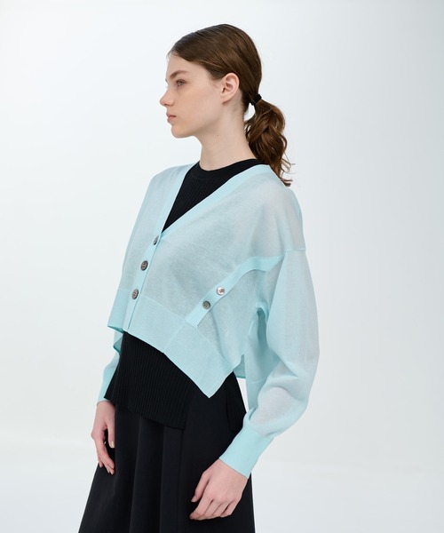 超格安一点 LANVIN en Bleu（ランバンオンブルー）の「メニーボタン トップス