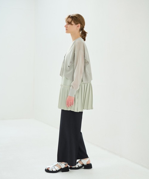 LANVIN en Bleu（ランバンオンブルー）の「メニーボタン