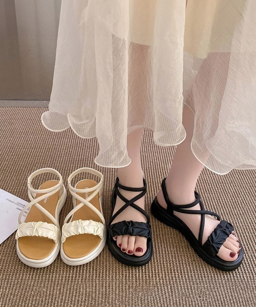 厚底サンダルストラップ美脚韓国夏