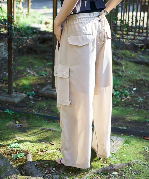 schott（ショット）の「ShottｘRUMBLE RED (ショットｘランブルレッド) SLUB CHIFFON CARGO PANTS（カーゴパンツ・レディース・ベージュ/チャコールグレー・F）」の4枚目の写真