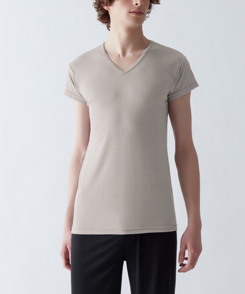 GUNZE（グンゼ）の「アセドロン 汗取り付きVネックTシャツ 鹿の子 ベタつき瞬時にどこへやら（インナーウェア/肌着・メンズ・シルバー系その他/ホワイト/ブラック・LARGE/X-LARGE/MEDIUM）」の3枚目の写真