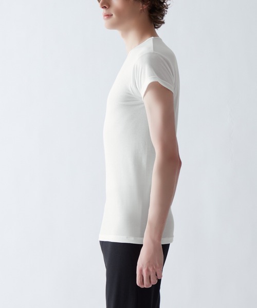 GUNZE（グンゼ）の「アセドロン 汗取り付きVネックTシャツ 鹿の子 ベタつき瞬時にどこへやら（インナーウェア/肌着・メンズ・シルバー系その他/ホワイト/ブラック・LARGE/X-LARGE/MEDIUM）」の7枚目の写真