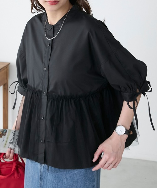 BONLECILL（ボンルシール）の「チュールドッキング ペプラムデザインリボンパフスリーブブラウス（シャツ/ブラウス・レディース・ピンク/グレイッシュブルー/ブラック/アイボリー/ネイビー・FREE）」の2枚目の写真