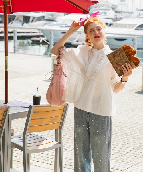 BONLECILL（ボンルシール）の「チュールドッキング ペプラムデザインリボンパフスリーブブラウス（シャツ/ブラウス・レディース・ピンク/グレイッシュブルー/ブラック/アイボリー/ネイビー・FREE）」の14枚目の写真