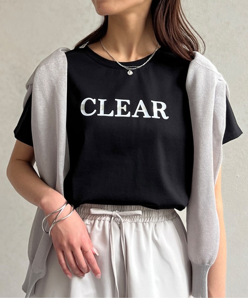 Chez toi(シェトワ)の「箔ラインロゴTシャツ(Tシャツ/カットソー・レディース・ブラック/グレイッシュベージュ/オリーブ/オフホワイト・FREE)」の14枚目の写真