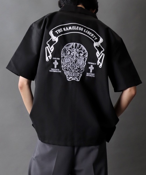 SITRY(シトリー)の「Rude Style Back Embroidery Shirt/ルード バック刺繍 半袖シャツ レディース メンズ(シャツ/ブラウス・メンズ・グレー/グリーン系その他/ブラック系その他/グレー系その他/ブラック/ダークグリーン・M/L/XL)」の1枚目の写真