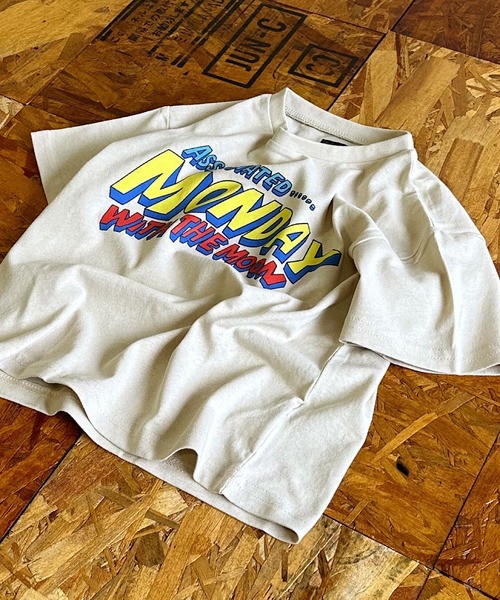 Life Support Products(ライフサポートプロダクツ)の「1WEEK Tee(80~150cm)(Tシャツ/カットソー・キッズ・ベージュ/オレンジ/ネイビー/パープル/グリーン/ブラック/オフホワイト・80/90/95/100/110/120/130/140/150)」の3枚目の写真