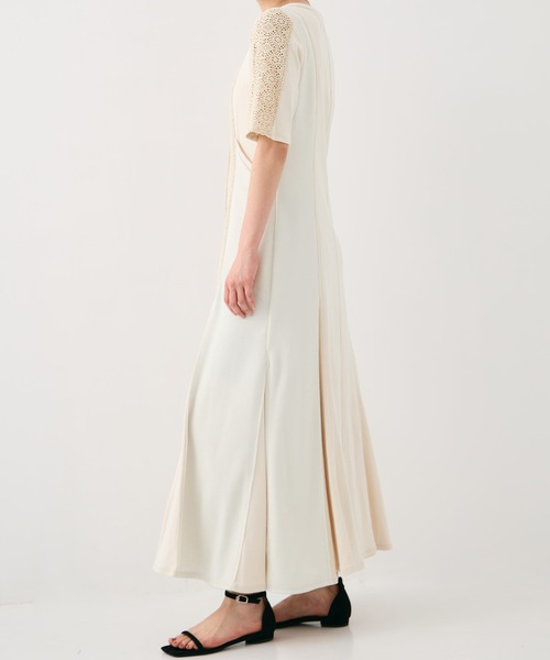 PUBLIC TOKYO（パブリックトウキョウ）の「コットンレースミックスワンピース（ワンピース・レディース・ブラック/アイボリー・1/2）」の8枚目の写真