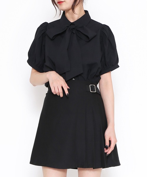 PUNYUS（プニュズ）の「リボン付きボリューム半袖ブラウス（シャツ/ブラウス・レディース・ホワイト/ブラック・3/1/2/4）」の3枚目の写真