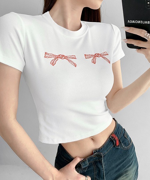 gossip!ロサンゼルス(ゴシップロサンゼルス)の「リボン ラウンドネックTシャツ Y2K(Tシャツ/カットソー・レディース・オフホワイト/ネイビー・FREE)」の4枚目の写真