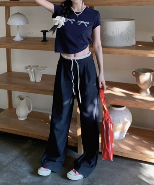 gossip!ロサンゼルス(ゴシップロサンゼルス)の「リボン ラウンドネックTシャツ Y2K(Tシャツ/カットソー・レディース・オフホワイト/ネイビー・FREE)」の7枚目の写真