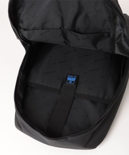 【ホログッズ断捨離出品中】MATIN AVENIR ブラックリュック New Balance ニューバランス リュック 通学 ボックス型 30