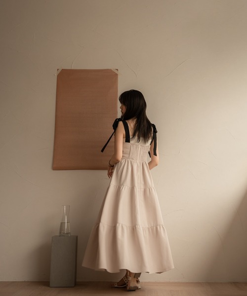 mideal（マイディール）の「cut design ribbon tiered onepice