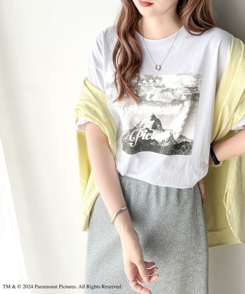 Java（ジャバ）の「【Paramount Pictures】  【JAVA】×クラシカルエルフ 別注グラフィックTシャツ（Tシャツ/カットソー・レディース・ホワイト/チャコール・LARGE/MEDIUM/SMALL/X-LARGE）」の3枚目の写真