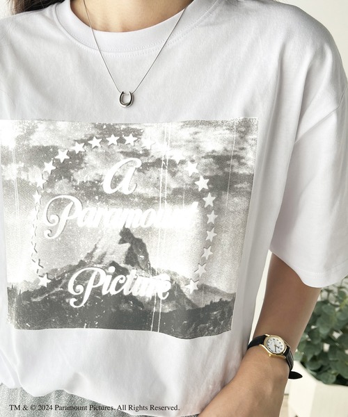 Java（ジャバ）の「【Paramount Pictures】  【JAVA】×クラシカルエルフ 別注グラフィックTシャツ（Tシャツ/カットソー・レディース・ホワイト/チャコール・LARGE/MEDIUM/SMALL/X-LARGE）」の8枚目の写真