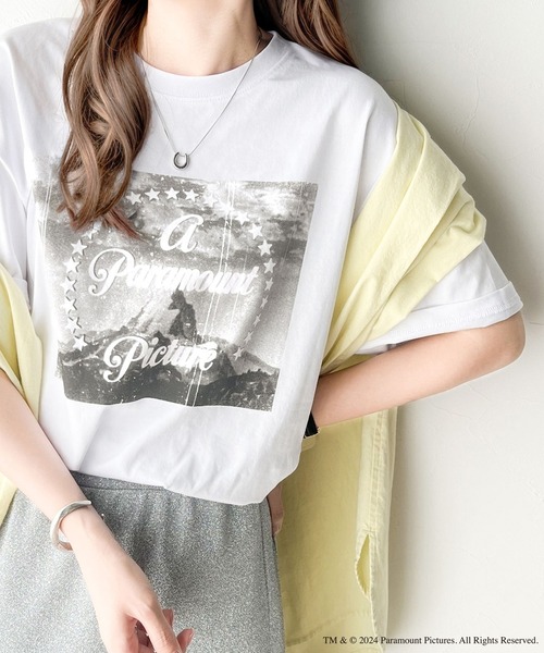 Java（ジャバ）の「【Paramount Pictures】  【JAVA】×クラシカルエルフ 別注グラフィックTシャツ（Tシャツ/カットソー・レディース・ホワイト/チャコール・LARGE/MEDIUM/SMALL/X-LARGE）」の11枚目の写真