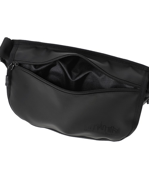 Manhattan Portage（マンハッタンポーテージ）の「Nylon Messenger Bag JR Flap Zipper Pocket Dulon（メッセンジャーバッグ・メンズ・ブラック/ライトグレー・SMALL）」の16枚目の写真