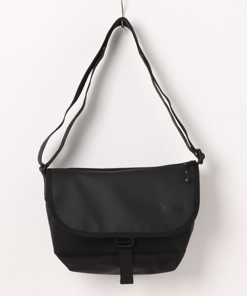 Manhattan Portage（マンハッタンポーテージ）の「Nylon Messenger Bag JR Flap Zipper Pocket Dulon（メッセンジャーバッグ・メンズ・ブラック/ライトグレー・SMALL）」の7枚目の写真