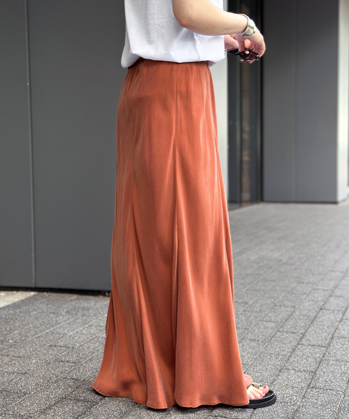 AP STUDIO（エーピーストゥディオ）の「追加 フィブリルキュプラスカート（スカート・レディース・ブラック/グレー/オレンジ・36/38）」の16枚目の写真