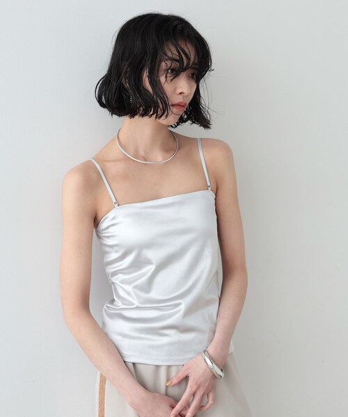 GALLEST（ギャレスト）の「◆カップ付きシャインベアトップ（Tシャツ/カットソー・レディース・ブロンズ/シルバー系その他/シルバー/ブラック・38）」の9枚目の写真