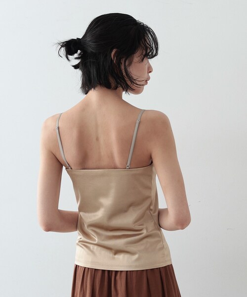 GALLEST（ギャレスト）の「◆カップ付きシャインベアトップ（Tシャツ/カットソー・レディース・ブロンズ/シルバー系その他/シルバー/ブラック・38）」の14枚目の写真