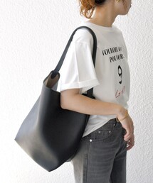 VELETTO: A4 ワンハンドル バケツ トート バッグ