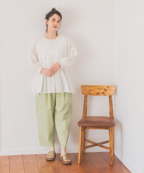 studio CLIP（スタディオクリップ）の「ボタニカルダイカーブパンツ（その他パンツ・レディース・ピンク/イエロー/ブルー/レッド・FREE/PF）」の10枚目の写真