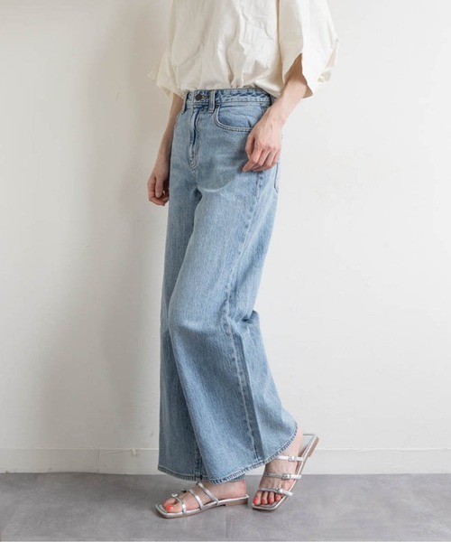 Fabby fabby（ファビィーファビィー）の「ビジューナローストラップサンダル（サンダル・レディース・ゴールド/シルバー・LARGE/MEDIUM）」の4枚目の写真