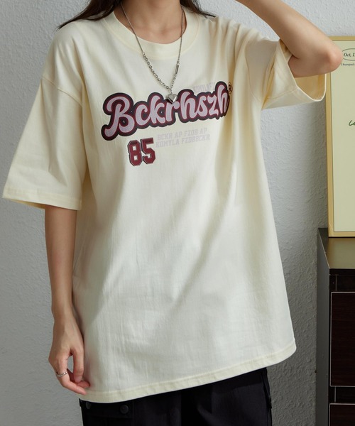 MAISON DE THERESE(メゾン ド テレーズ)の「綿100%オーバーサイズロゴプリントTシャツ(Tシャツ/カットソー・レディース・ブラック/ワイン/ライトベージュ/ベージュ/グレー/ホワイト・M/L)」の2枚目の写真