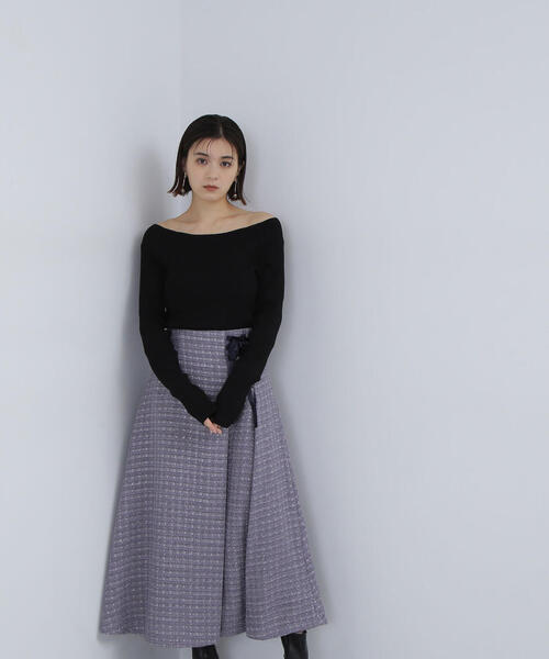 NATURAL BEAUTY BASIC（ナチュラルビューティーベーシック）の「◇ツイードレースアップスカート（スカート・レディース・ブラック/ブルー・MEDIUM）」の2枚目の写真