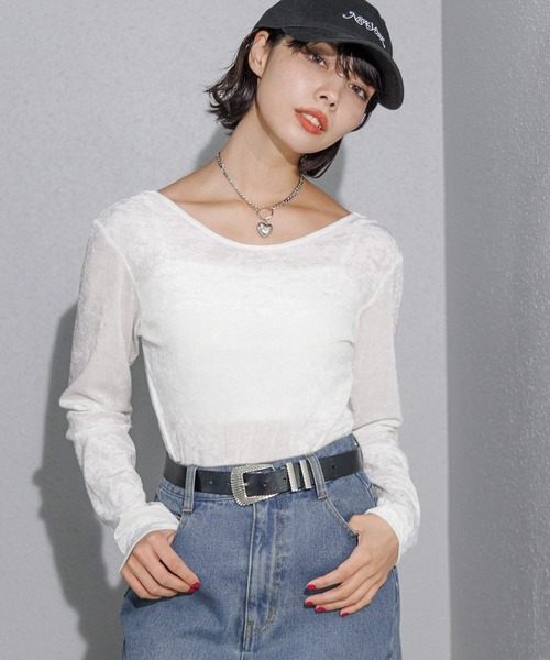 PAGEBOY(ページボーイ)の「ベロアチュールロングスリーブ(Tシャツ/カットソー・レディース・ブラウン/ブラック/ターコイズブルー/オフホワイト・FREE)」の1枚目の写真